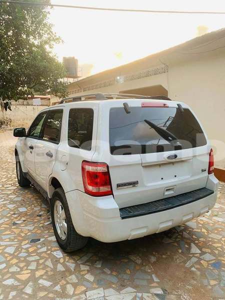 Big with watermark ford escape kanifing serekunda 3104