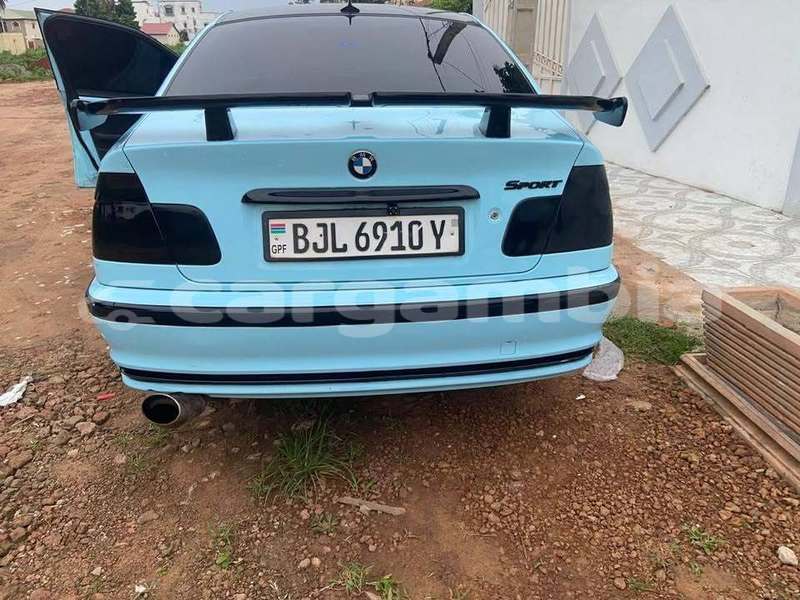 Big with watermark bmw 02 e10 kanifing serekunda 3105