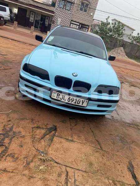 Big with watermark bmw 02 e10 kanifing serekunda 3105