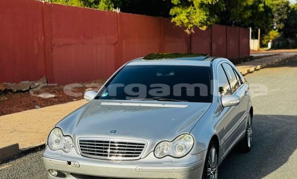 Buy Import Mercedes-Benz C-Classe Silver Car in Bakau in Kanifing Buy Import Mercedes-Benz C-Classe Silver Car in Bakau in Kanifing