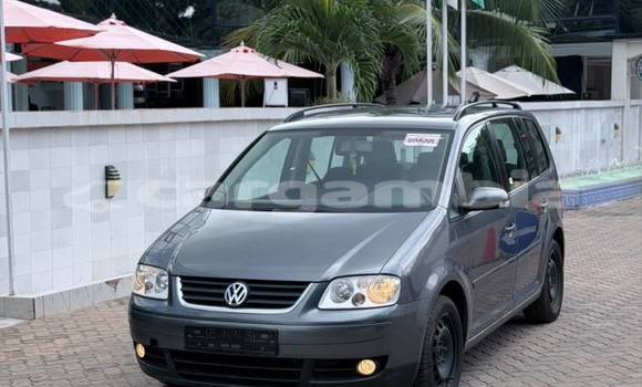 Dieundeu Imported Volkswagen Touran Silver Auto in Bakau in Kanifing Dieundeu Imported Volkswagen Touran Silver Auto in Bakau in Kanifing