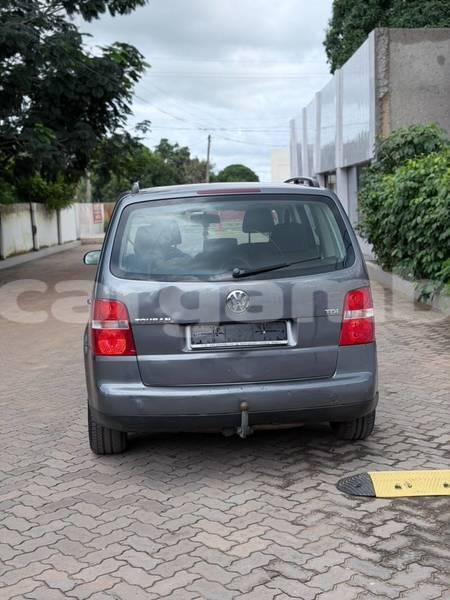 Big with watermark volkswagen touran kanifing bakau 3111