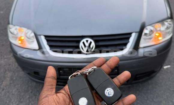 Buy Import Volkswagen Touran Silver Car in Bakau in Kanifing Buy Import Volkswagen Touran Silver Car in Bakau in Kanifing
