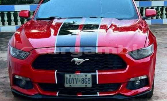 Acheter Occasion Voiture Ford Mustang Rouge à Banjul, Banjul Acheter Occasion Voiture Ford Mustang Rouge à Banjul, Banjul