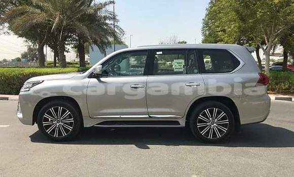 اشتري مستعمل Lexus LX 570 Silver سيارة في Gambissara في Basse اشتري مستعمل Lexus LX 570 Silver سيارة في Gambissara في Basse