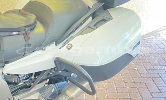Buy Used BMW K 1600 White Bike in Banjul in Banjul Buy Used BMW K 1600 White Bike in Banjul in Banjul
