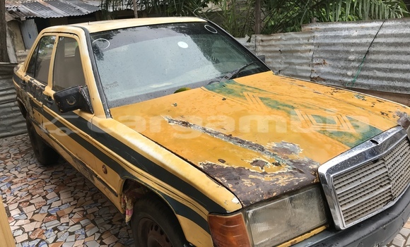 Buy Used Mercedes-Benz 190 SL Black Car in Banjul in Banjul Buy Used Mercedes-Benz 190 SL Black Car in Banjul in Banjul