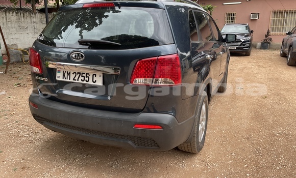 Buy Used Kia Sorento Blue Car in Banjul in Banjul Buy Used Kia Sorento Blue Car in Banjul in Banjul