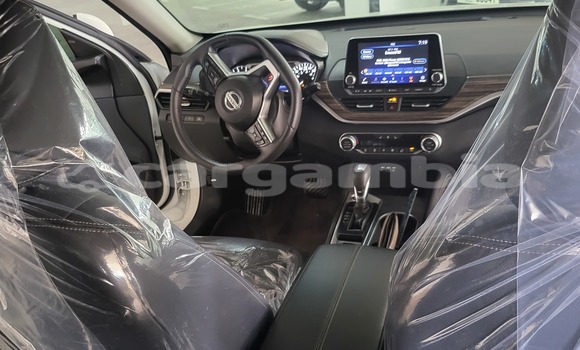 Dieundeu Occasion Nissan Altima White Auto in Banjul in Banjul Dieundeu Occasion Nissan Altima White Auto in Banjul in Banjul