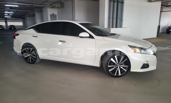 Dieundeu Occasion Nissan Altima White Auto in Banjul in Banjul Dieundeu Occasion Nissan Altima White Auto in Banjul in Banjul