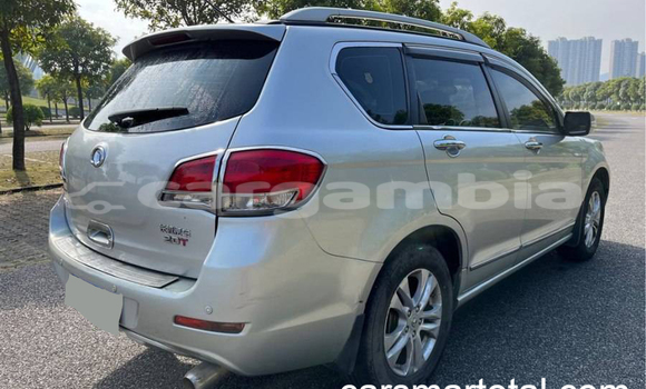 Buy Used Haval H6 Silver Car in Bansang in Janjanbureh Buy Used Haval H6 Silver Car in Bansang in Janjanbureh