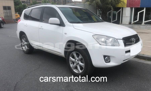 Buy Used Toyota RAV4 White Car in Essau in Kerewan Buy Used Toyota RAV4 White Car in Essau in Kerewan