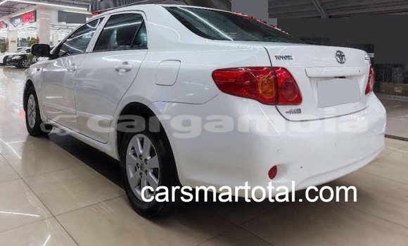 Buy Used Toyota Corolla White Car in Farafenni in Kerewan Buy Used Toyota Corolla White Car in Farafenni in Kerewan