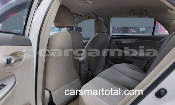 Buy Used Toyota Corolla White Car in Farafenni in Kerewan Buy Used Toyota Corolla White Car in Farafenni in Kerewan