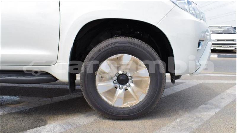 Big with watermark toyota land cruiser prado kanifing bakau 375