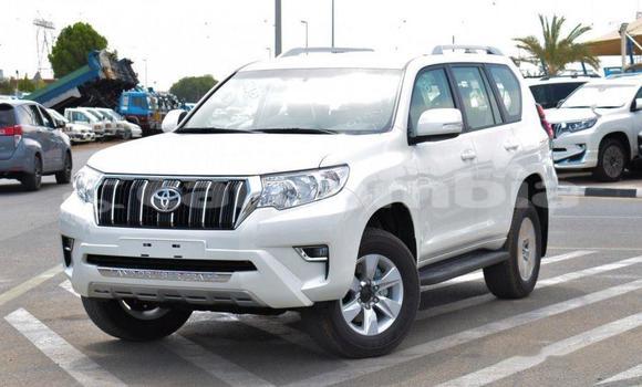 Buy New Toyota Land Cruiser Prado White Car in Bakau in Kanifing Buy New Toyota Land Cruiser Prado White Car in Bakau in Kanifing