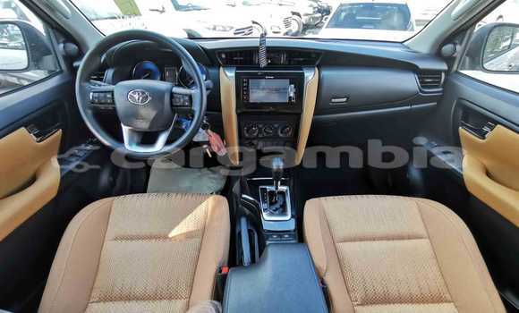Buy New Toyota Fortuner White Car in Bakau in Kanifing Buy New Toyota Fortuner White Car in Bakau in Kanifing