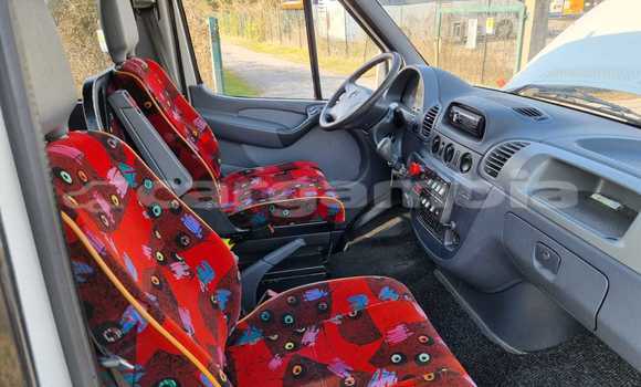 Buy Used Mercedes Viano White Car in Serekunda in Kanifing Buy Used Mercedes Viano White Car in Serekunda in Kanifing