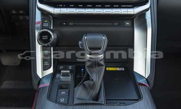 Buy New Toyota Land Cruiser White Car in Bakau in Kanifing Buy New Toyota Land Cruiser White Car in Bakau in Kanifing