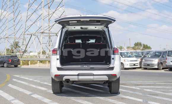Buy New Toyota Land Cruiser White Car in Bakau in Kanifing Buy New Toyota Land Cruiser White Car in Bakau in Kanifing