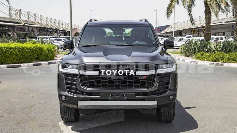 Big with watermark toyota land cruiser kanifing bakau 389