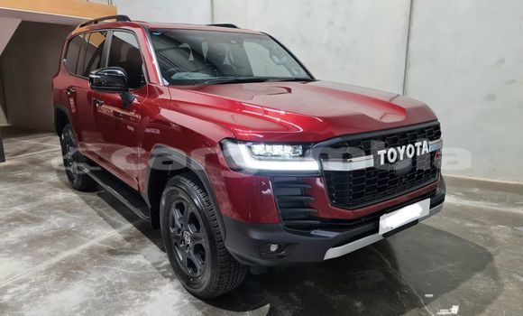 Buy New Toyota Land Cruiser Red Car in Bakau in Kanifing Buy New Toyota Land Cruiser Red Car in Bakau in Kanifing