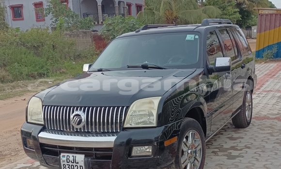 Buy Used Mercury Mariner Black Car in Serekunda in Kanifing