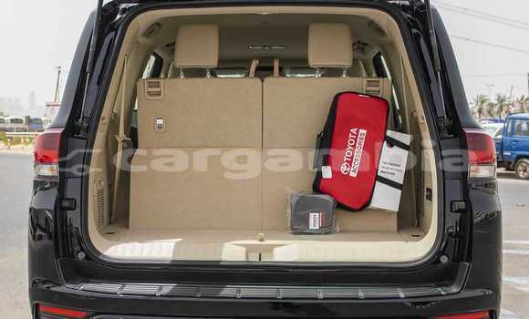 Buy New Toyota Land Cruiser Black Car in Bakau in Kanifing Buy New Toyota Land Cruiser Black Car in Bakau in Kanifing