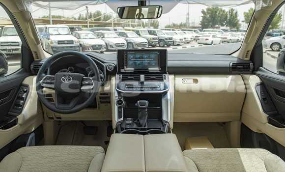 Buy New Toyota Land Cruiser White Car in Bakau in Kanifing Buy New Toyota Land Cruiser White Car in Bakau in Kanifing
