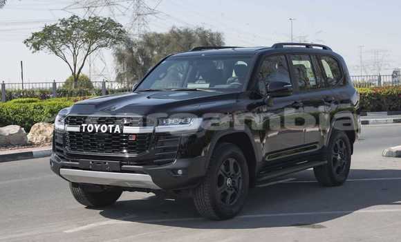 Buy New Toyota Land Cruiser Black Car in Bakau in Kanifing Buy New Toyota Land Cruiser Black Car in Bakau in Kanifing