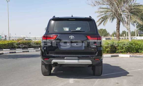 Buy New Toyota Land Cruiser Black Car in Bakau in Kanifing Buy New Toyota Land Cruiser Black Car in Bakau in Kanifing