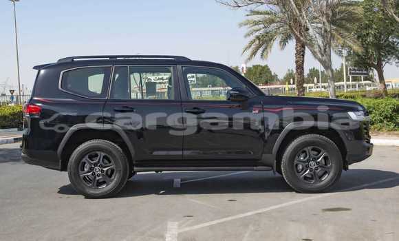 Buy New Toyota Land Cruiser Black Car in Bakau in Kanifing Buy New Toyota Land Cruiser Black Car in Bakau in Kanifing