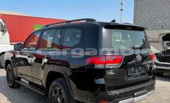 Buy New Toyota Land Cruiser Black Car in Bakau in Kanifing Buy New Toyota Land Cruiser Black Car in Bakau in Kanifing