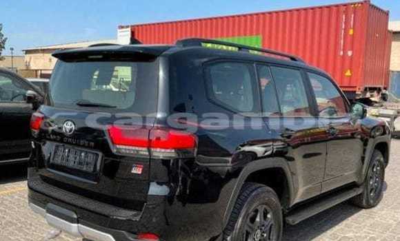 Buy New Toyota Land Cruiser Black Car in Bakau in Kanifing Buy New Toyota Land Cruiser Black Car in Bakau in Kanifing
