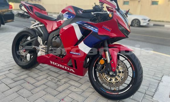 اشتري مستعمل Honda CBR Red دراجة نارية في Banjul في Banjul