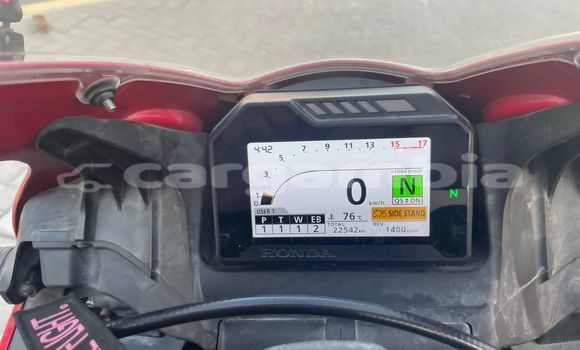Buy Used Honda CBR Red Bike in Banjul in Banjul Buy Used Honda CBR Red Bike in Banjul in Banjul
