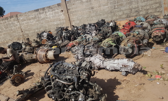 Buy Engine an parts in Serekunda in Kanifing Buy Engine an parts in Serekunda in Kanifing