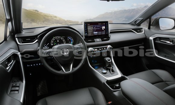 Buy Used Toyota RAV4 Silver Car in Banjul in Banjul Buy Used Toyota RAV4 Silver Car in Banjul in Banjul