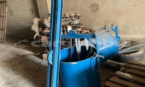 Buy New Izh 21261 «Fabula» Blue Car in Serekunda in Kanifing Buy New Izh 21261 «Fabula» Blue Car in Serekunda in Kanifing