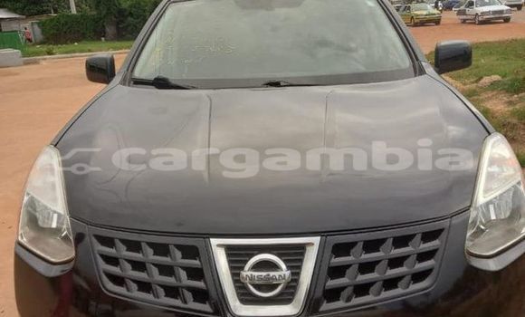 اشتري مستعمل Nissan Rogue Blue سيارة في Banjul في Banjul