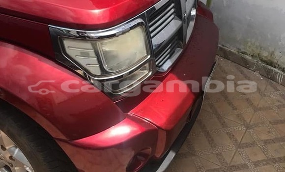 اشتري مستعمل Dodge Caliber Red سيارة في Banjul في Banjul