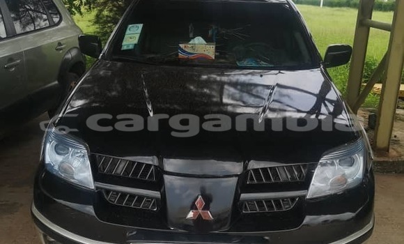 اشتري مستعمل Mitsubishi Outlander Black سيارة في Banjul في Banjul