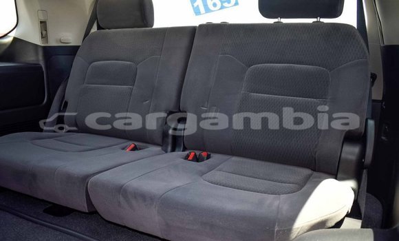 اشتري جديد Toyota Land Cruiser White سيارة في Bakau في Kanifing اشتري جديد Toyota Land Cruiser White سيارة في Bakau في Kanifing