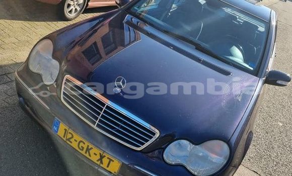 Acheter Occasion Voiture Mercedes-Benz 190 (W201) Autre à Banjul, Banjul Acheter Occasion Voiture Mercedes-Benz 190 (W201) Autre à Banjul, Banjul