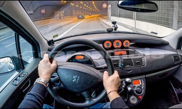 Acheter Occasion Voiture Peugeot 1007 Bleu à Banjul, Banjul Acheter Occasion Voiture Peugeot 1007 Bleu à Banjul, Banjul