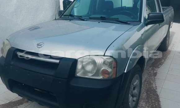 Buy Used Nissan Frontier Silver Car in Serekunda in Kanifing Buy Used Nissan Frontier Silver Car in Serekunda in Kanifing