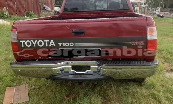 Acheter Occasion Voiture Toyota Pickup Rouge à Banjul, Banjul Acheter Occasion Voiture Toyota Pickup Rouge à Banjul, Banjul