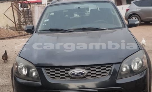 اشتري مستعمل Ford Everest Black سيارة في Banjul في Banjul