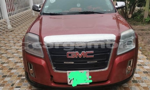 اشتري مستعمل GMC Savana Red سيارة في Banjul في Banjul