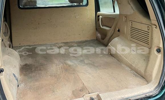 Dieundeu Occasion Mercedes-Benz M-klasse Green Auto in Banjul in Banjul Dieundeu Occasion Mercedes-Benz M-klasse Green Auto in Banjul in Banjul